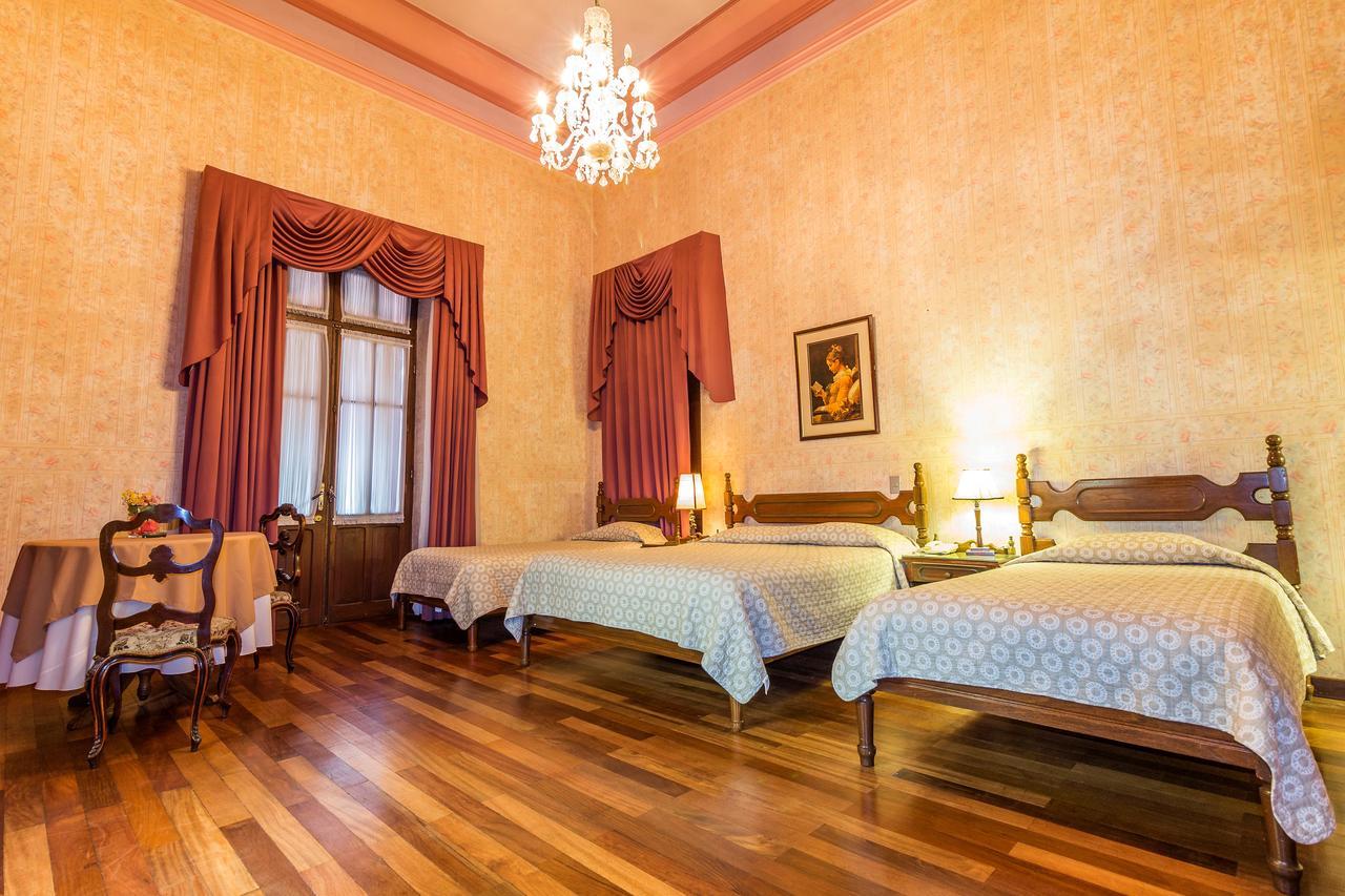 Capital Plaza Hotel Сукре Экстерьер фото