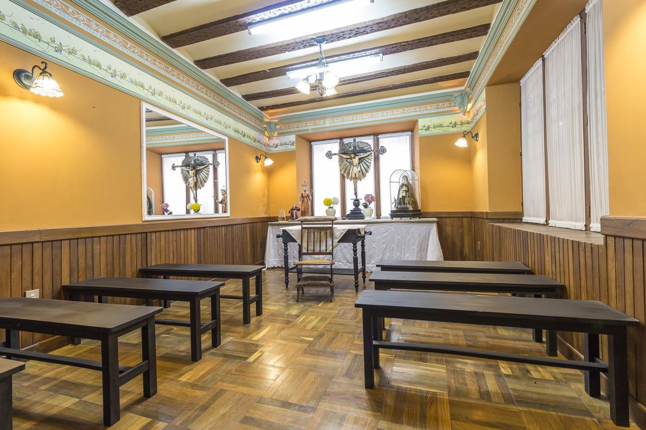 Capital Plaza Hotel Сукре Экстерьер фото