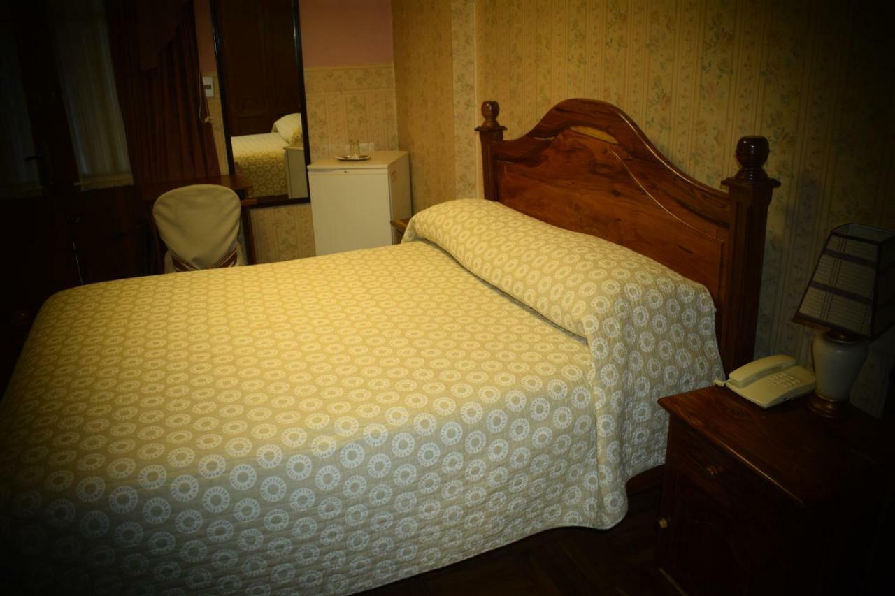 Capital Plaza Hotel Сукре Экстерьер фото